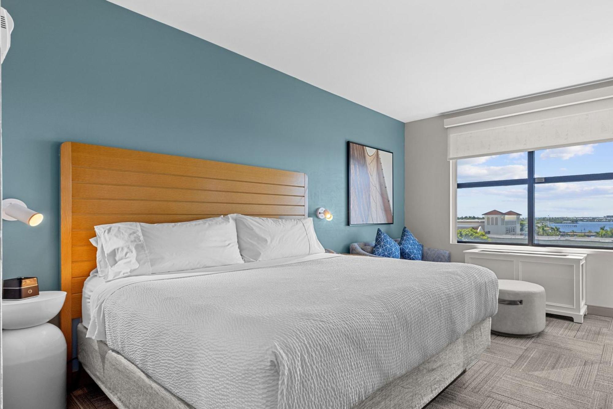 Four Points By Sheraton Punta Gorda Harborside Exterior foto