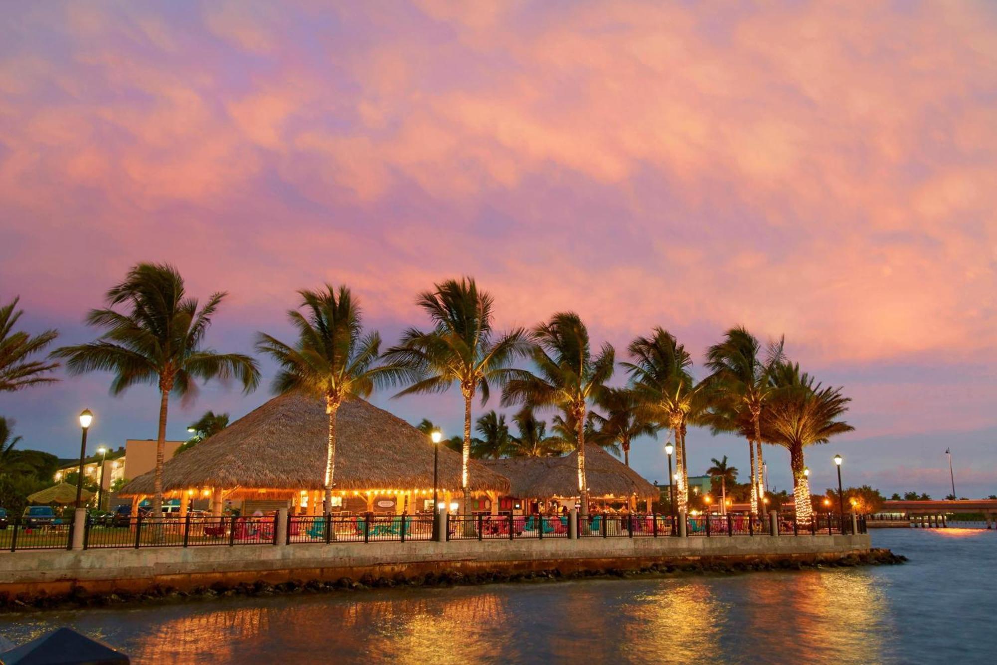 Four Points By Sheraton Punta Gorda Harborside Exterior foto
