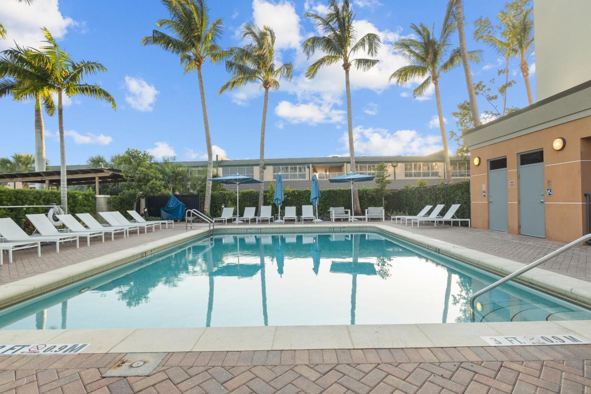 Four Points By Sheraton Punta Gorda Harborside Exterior foto