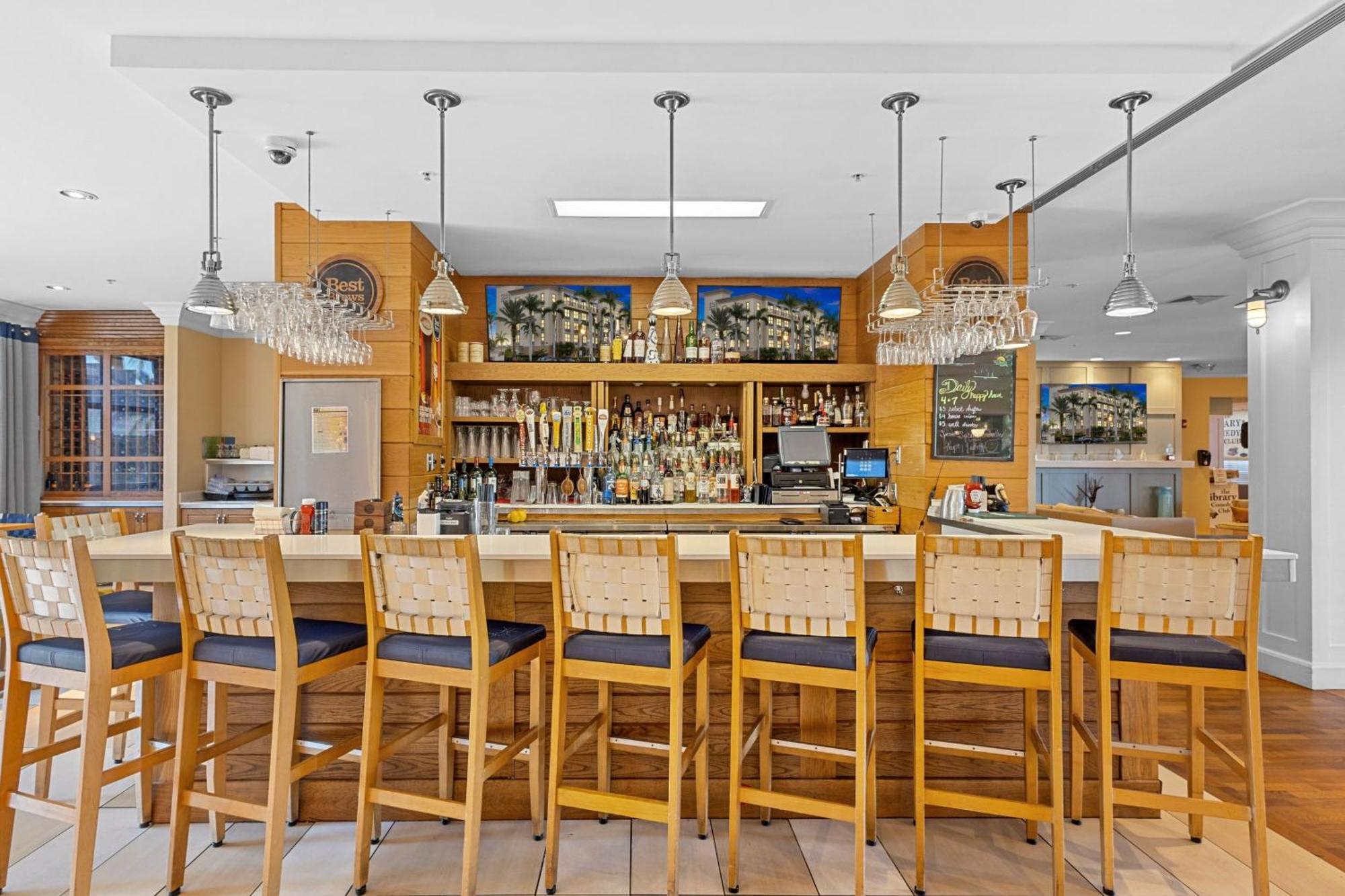 Four Points By Sheraton Punta Gorda Harborside Exterior foto